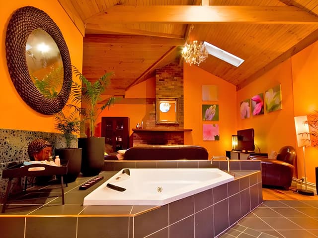 Gallery Suite