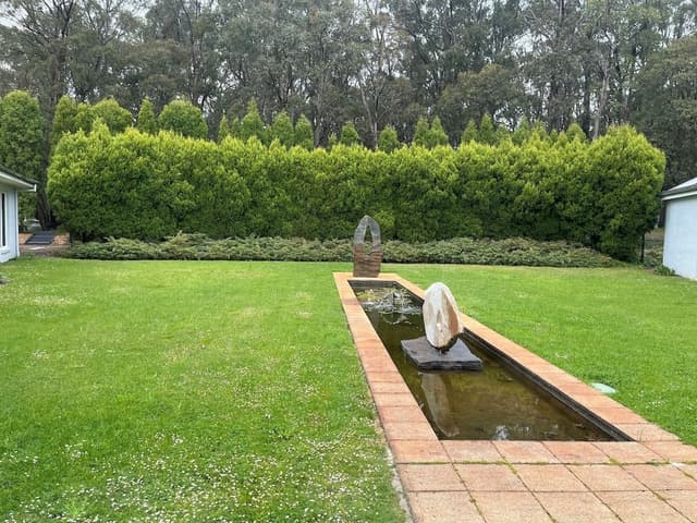 Courtyard Room