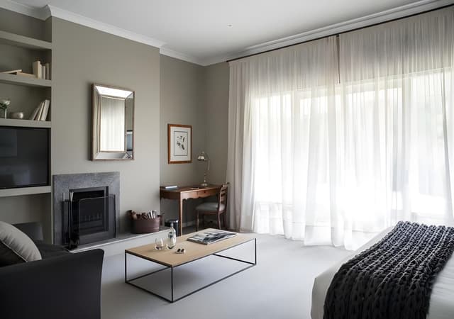 Linden Room