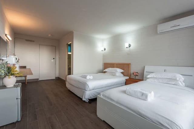 Twin Studio Room
