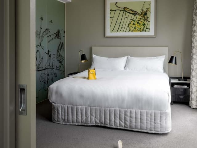Deluxe Suite, 1 Bedroom (One Bedroom Deluxe Suite)
