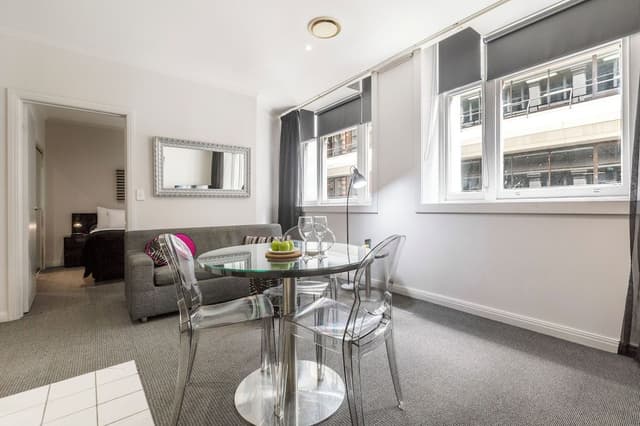 One Bedroom Apartment