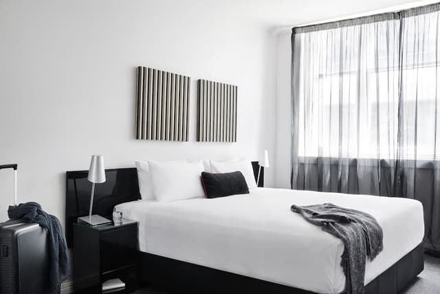 One Bedroom Apartment