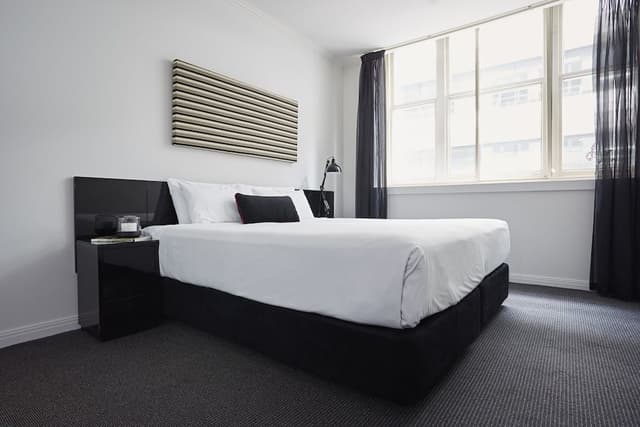 One Bedroom Apartment