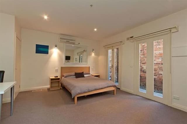 Budget Room
