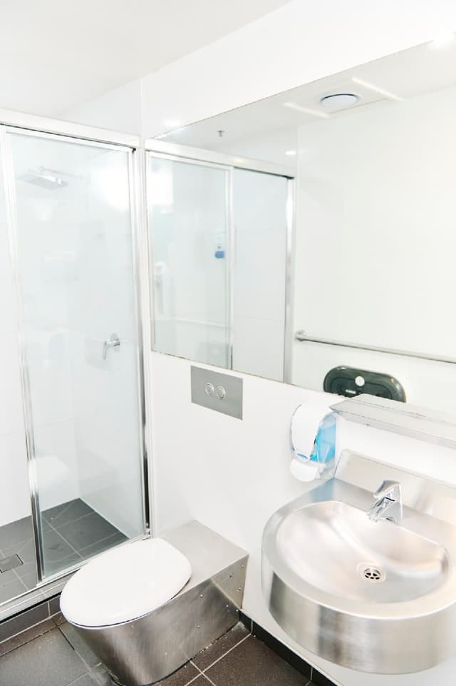 Single Room with Shared Bathroom