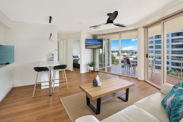 1 Bedroom Deluxe Apartment