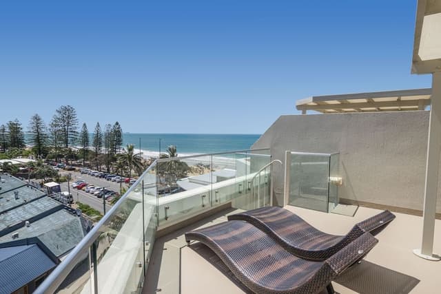 1 Bedroom Rooftop Apartment