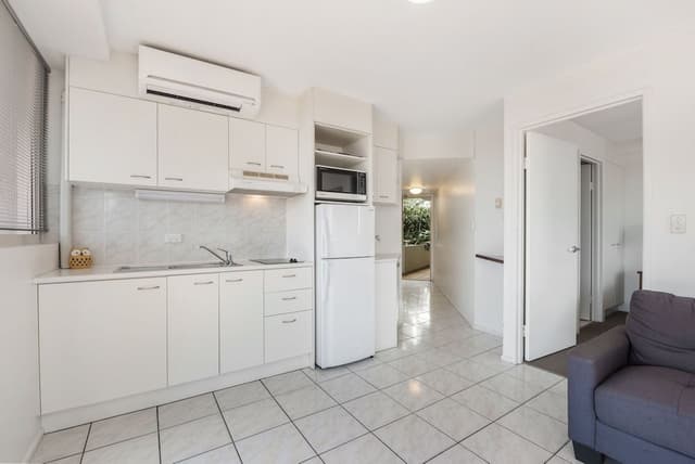 1 Bedroom Standard Apartment