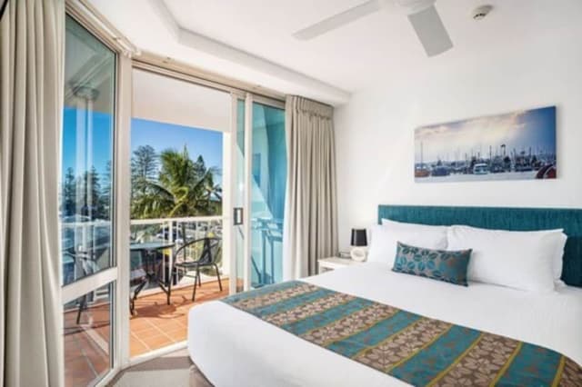 1 Bedroom Deluxe Apartment