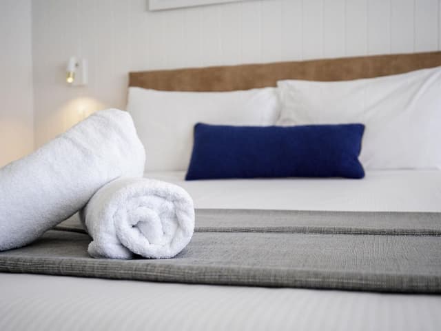 Privilege, Room, 1 King Bed