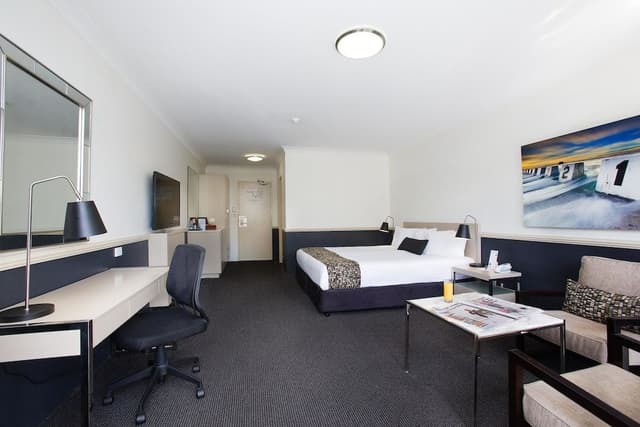 Superior Room, 1 King Bed, Non Smoking