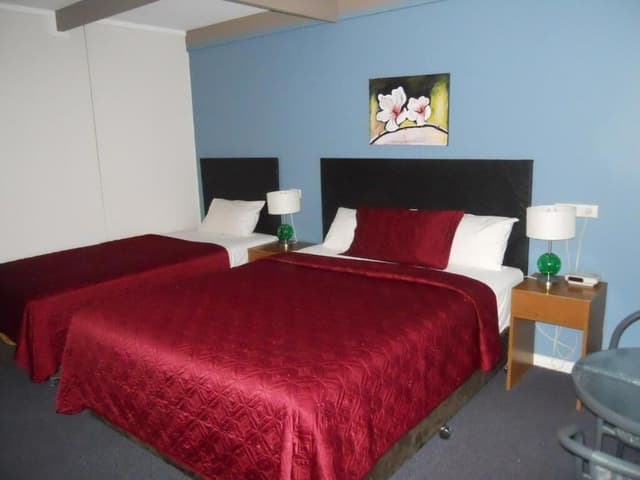 Twin Room, Balcony, Courtyard View