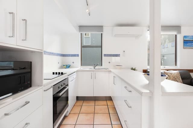 Basic House