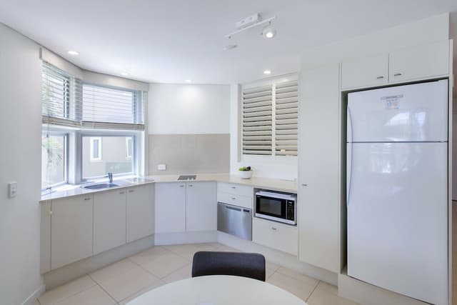 Apartment, 1 Bedroom, Partial Ocean View