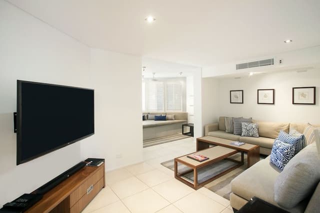 Apartment, 3 Bedrooms, City View