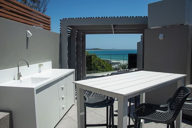 One Bedroom Hastings Rooftop Terrace Apartment