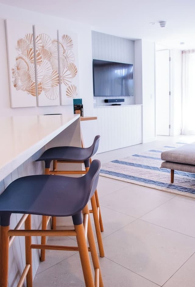 Two Bedroom Mid Level Beachfront