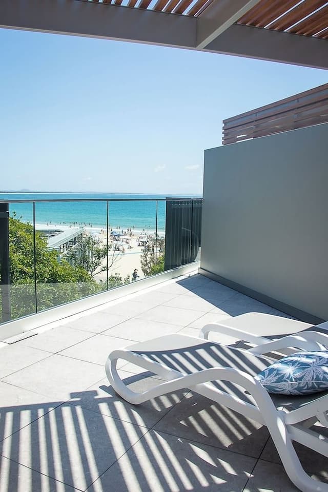 One Bedroom Hastings Rooftop Terrace Apartment