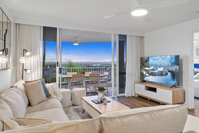Premium Apartment, 2 Bedrooms, Hot Tub, Mountain View
