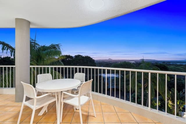 Premium Apartment, 2 Bedrooms, Hot Tub, Mountain View