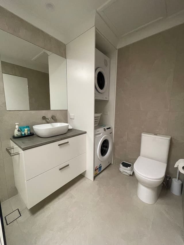 3 Bedroom Waterfront