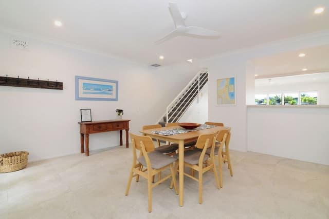 3 Bedroom Deluxe Waterfront