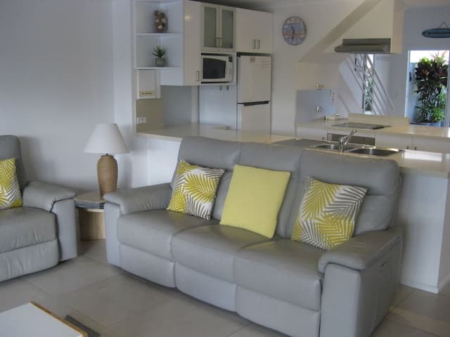 3 Bedroom Waterfront