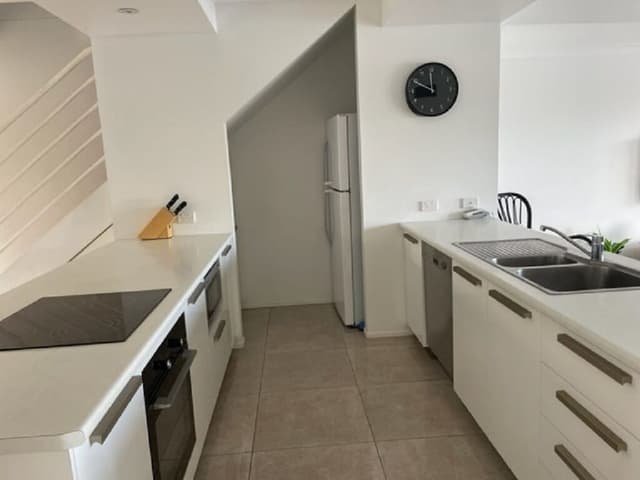 3 Bedroom Waterfront