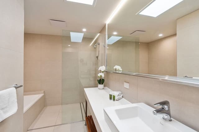 2 Bedroom Waterfront
