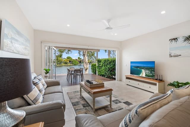 2 Bedroom Waterfront