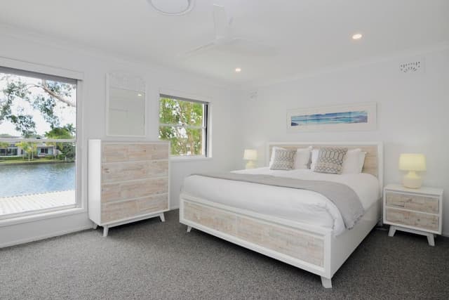 3 Bedroom Deluxe Waterfront