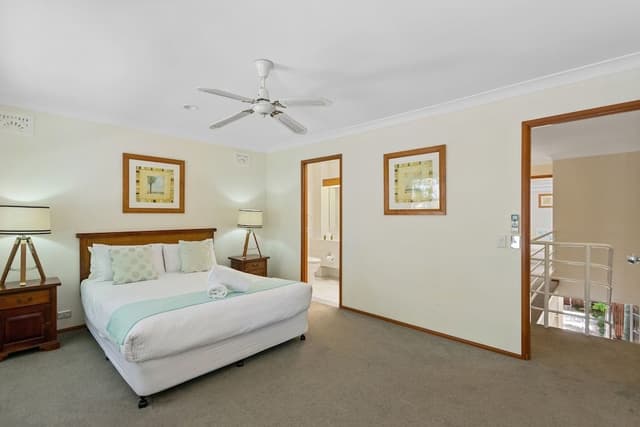 3 Bedroom Waterfront