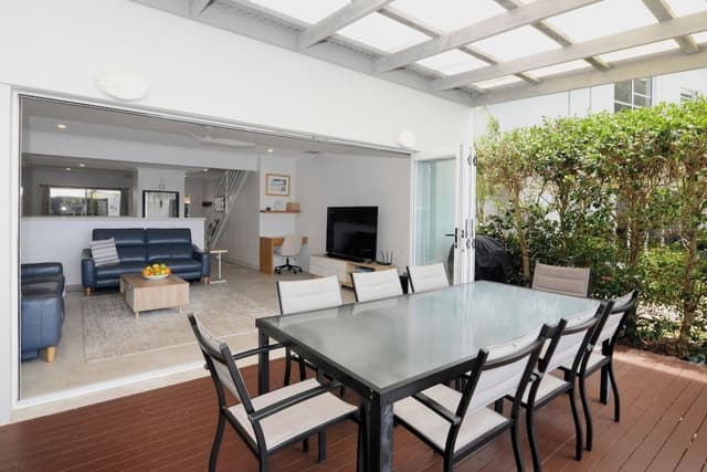 3 Bedroom Deluxe Waterfront