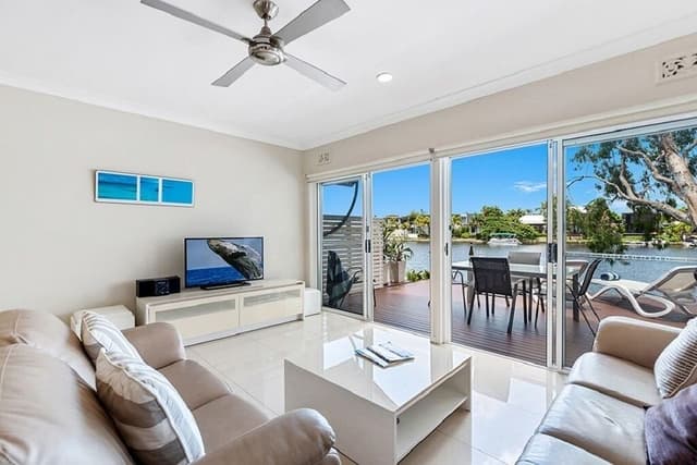 2 Bedroom Waterfront
