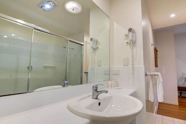 Standard Apartment, 1 Bedroom, Kitchenette (2 night min)