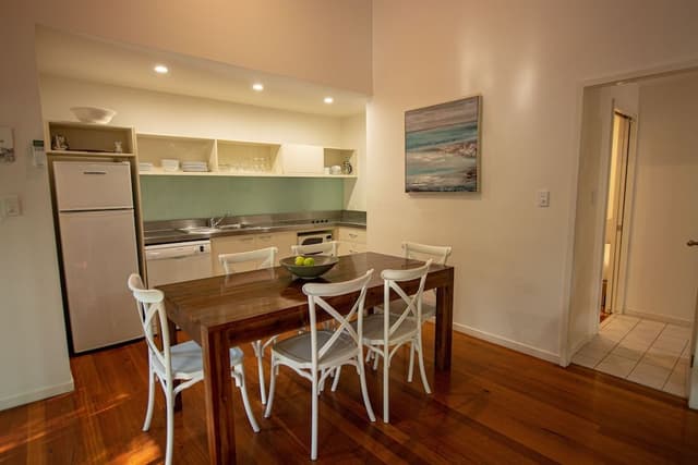 Standard Apartment, 2 Bedrooms, Kitchenette (2 Bath 2 night min)