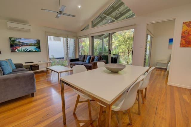 Standard Apartment, 2 Bedrooms, Kitchenette (2 Bath 2 night min)