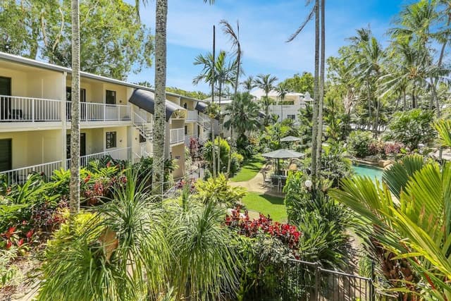 1 Bedroom Apartment with Gardenview