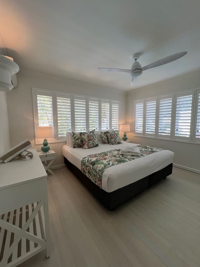 2 Bedroom Beachview