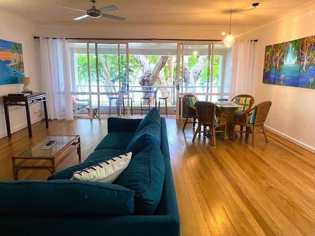 2 Bedroom Beachview