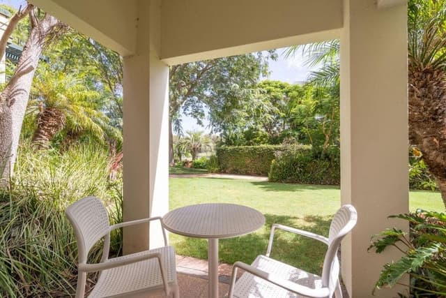 Gardenview Queen Room