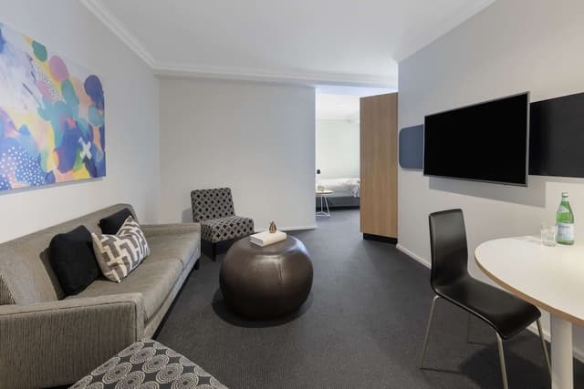 Executive Studio
