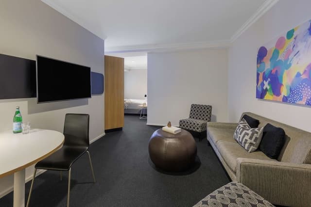 Executive Studio