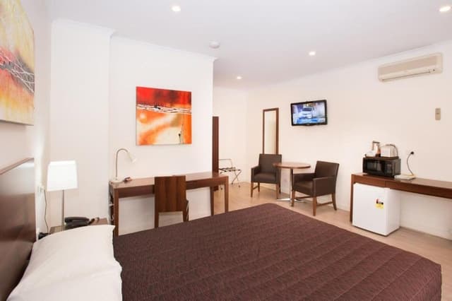 Standard Suite (Pet Friendly)