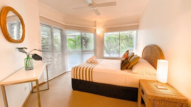 1 Bed with Balcony