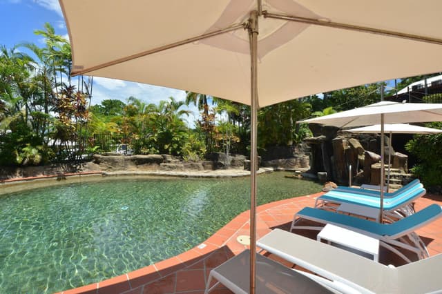 Tropical 1 Bedroom Apartment