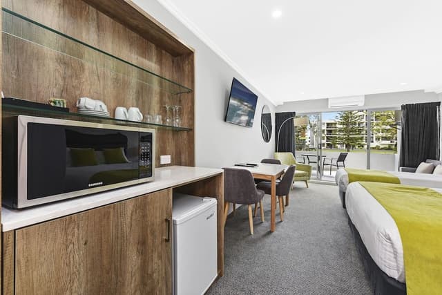 Superior Twin Room, Balcony, River View