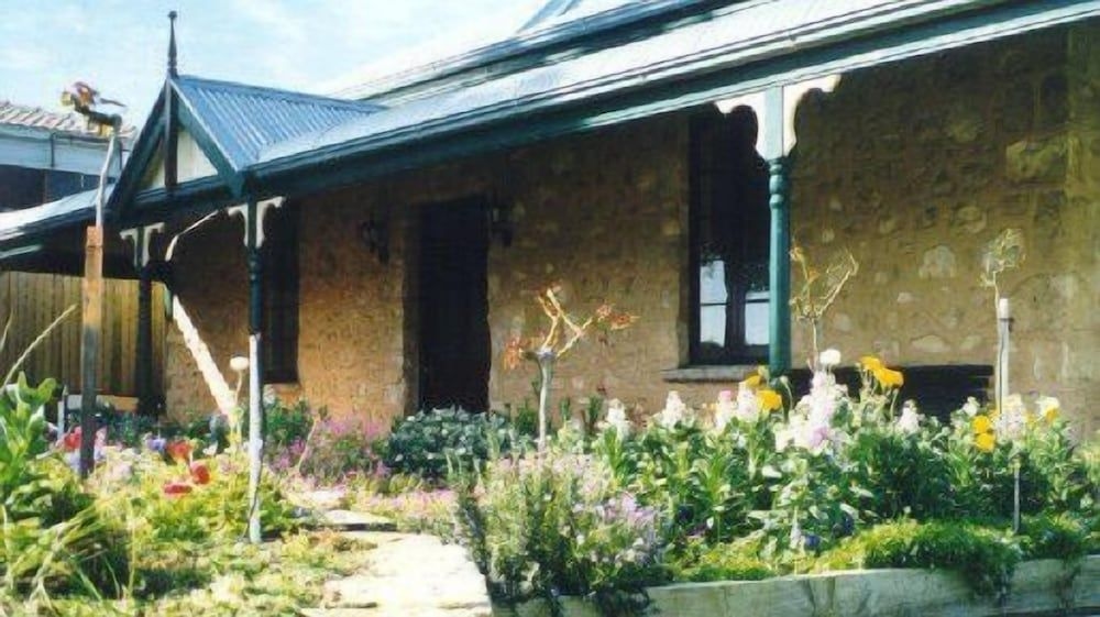 Robe House2