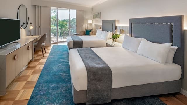 Classic Room, 2 Double Beds, Lagoon View